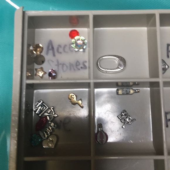 53 Origami Owl Charms And Charm Box
